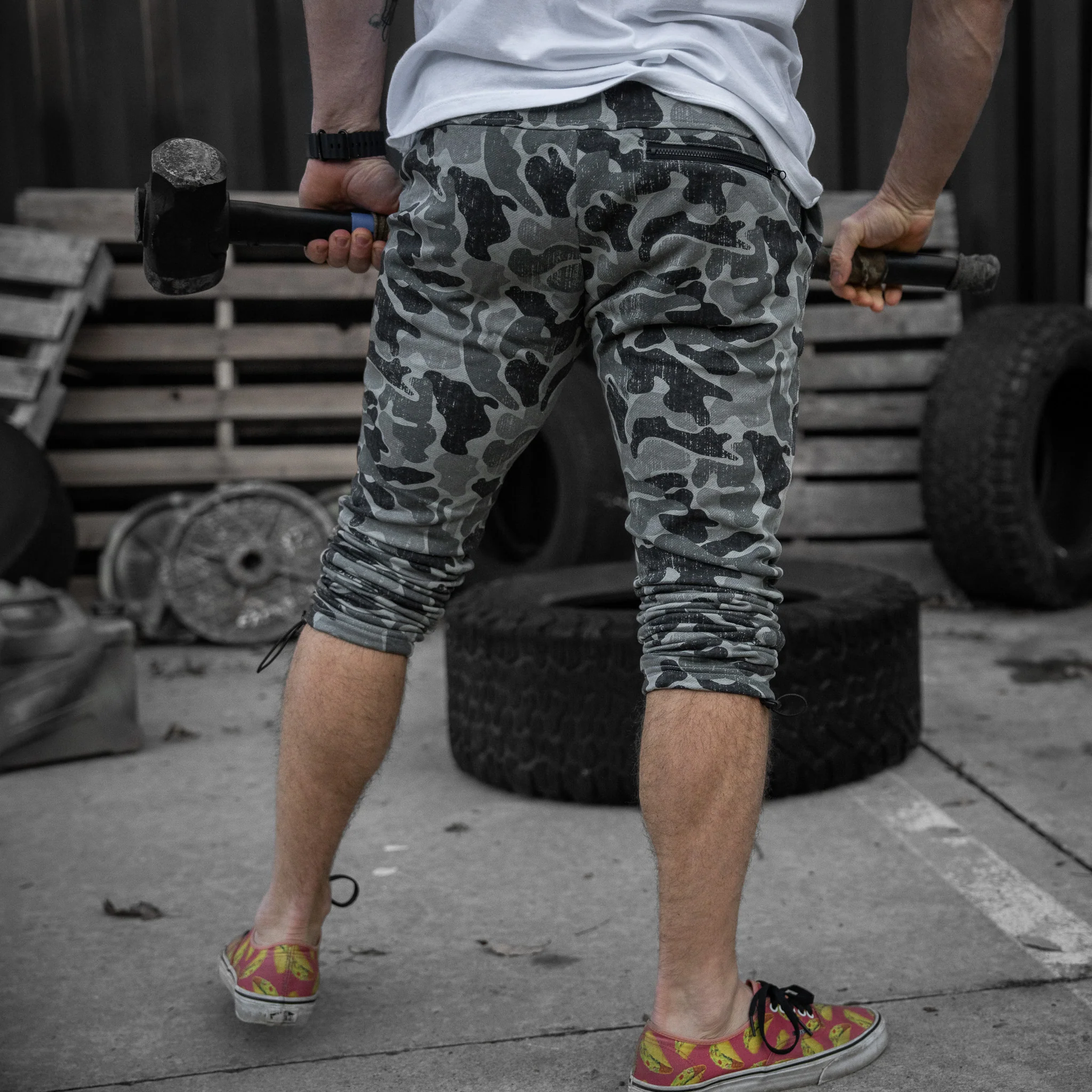2.0 Men's Adjustable Performance Joggers - Image 11