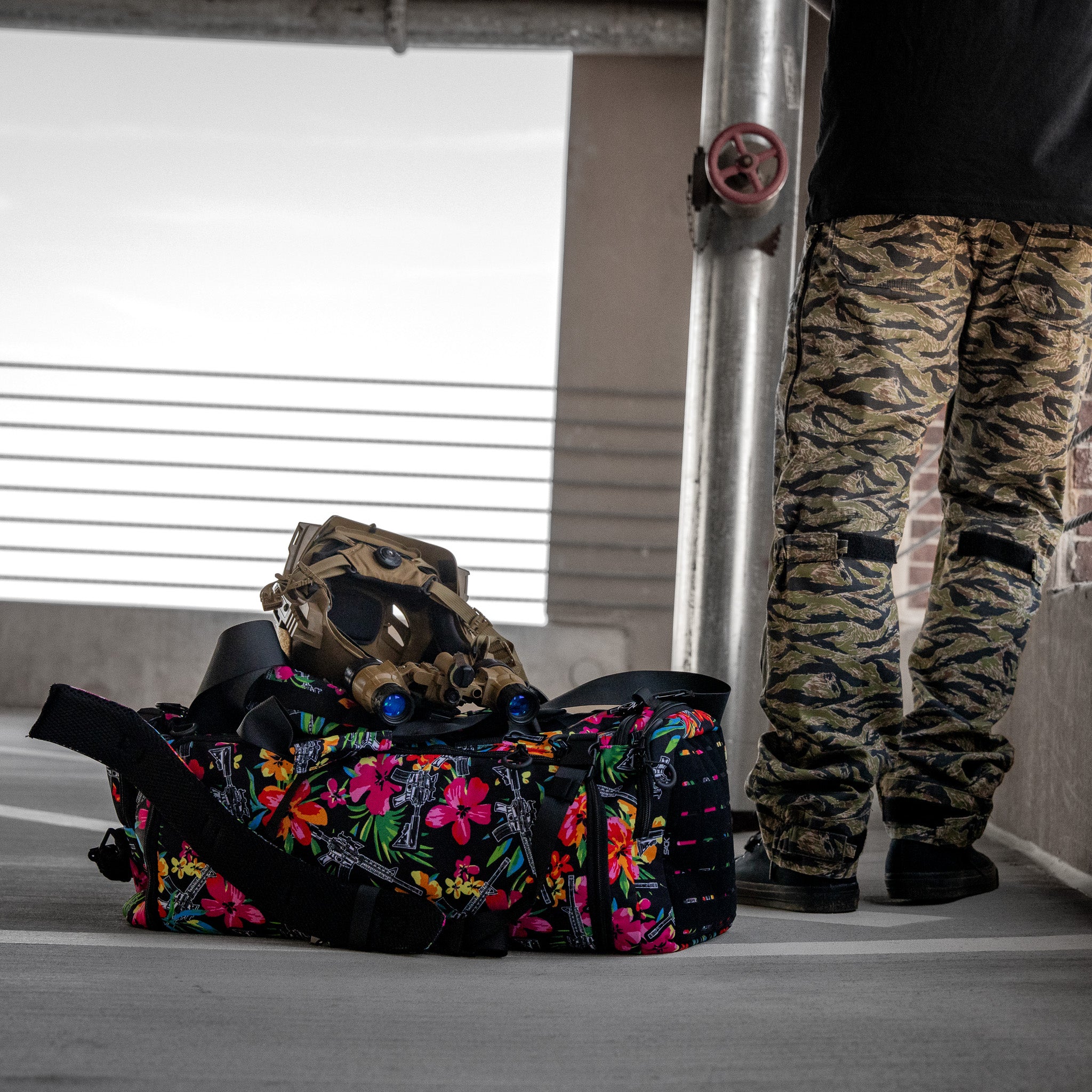 50L Sack™ Duffle Hybrid Double Carry Bag - Image 83