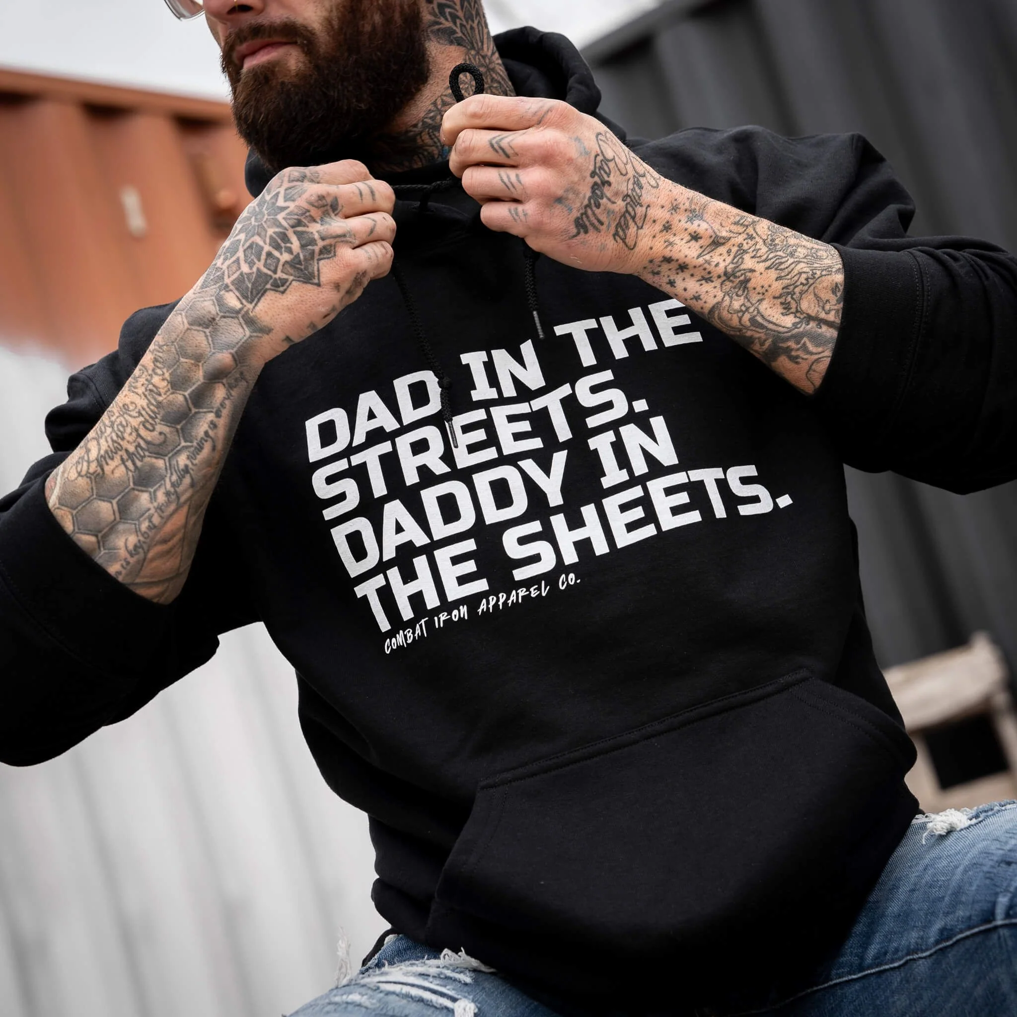 Dad In The Streets. Daddy In The Sheets. Men's Hoodie - Image 8