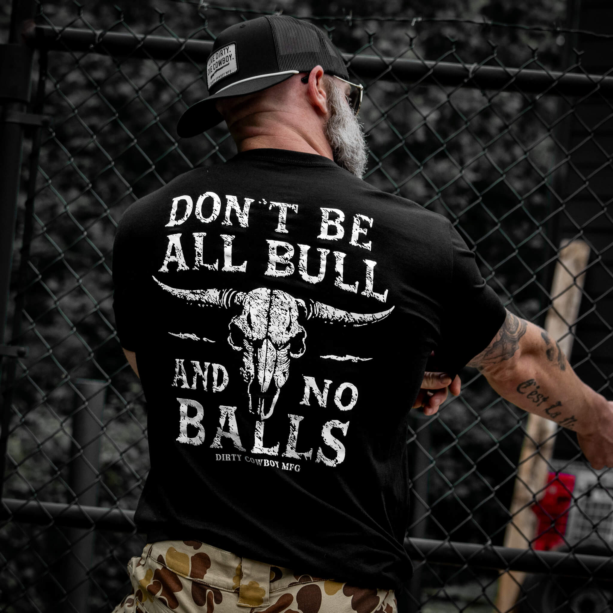 Don't Be All Bull And No Balls Men's T-Shirt - Image 7