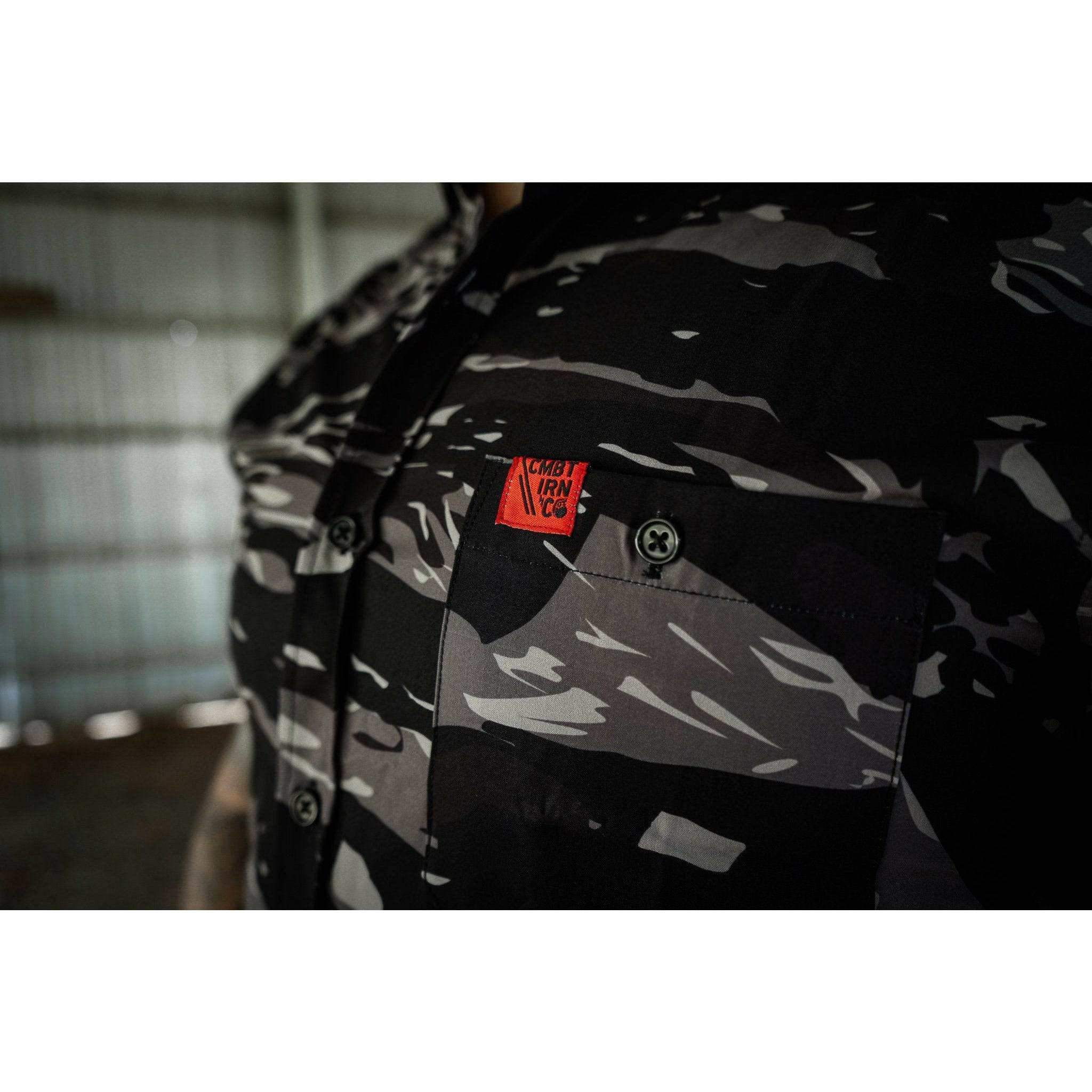 LIGHT WEIGHT BUTTON UP SHORT SLEEVE - Image 12