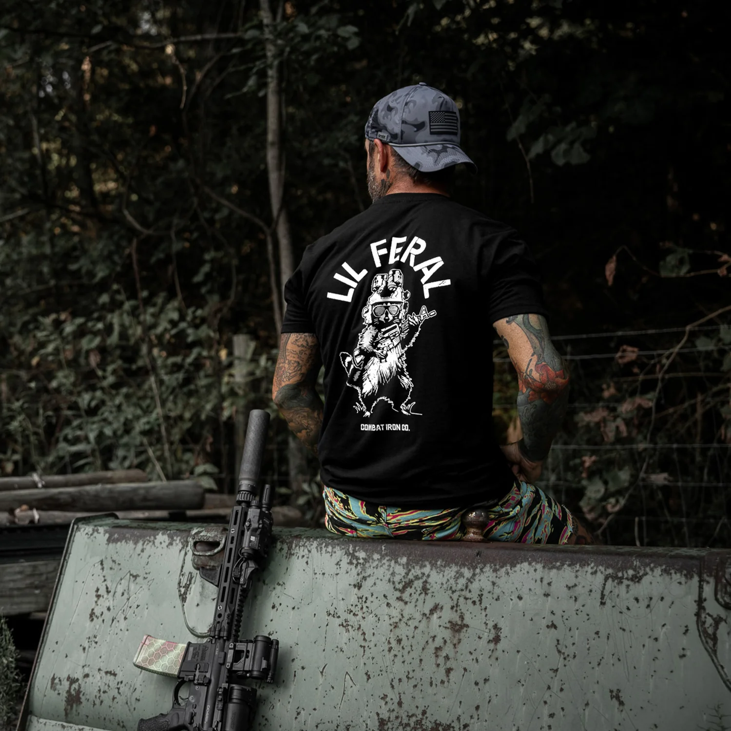 Lil Feral Raccoon Men's T-Shirt - Image 9