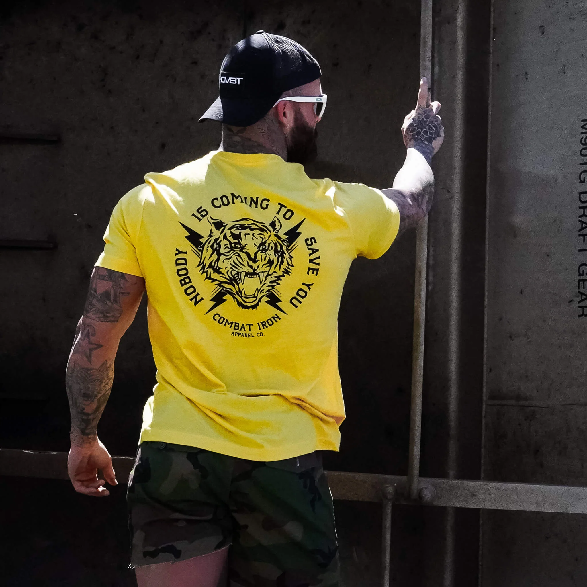 Nobody Is Coming To Save You Men's T-Shirt - Image 9