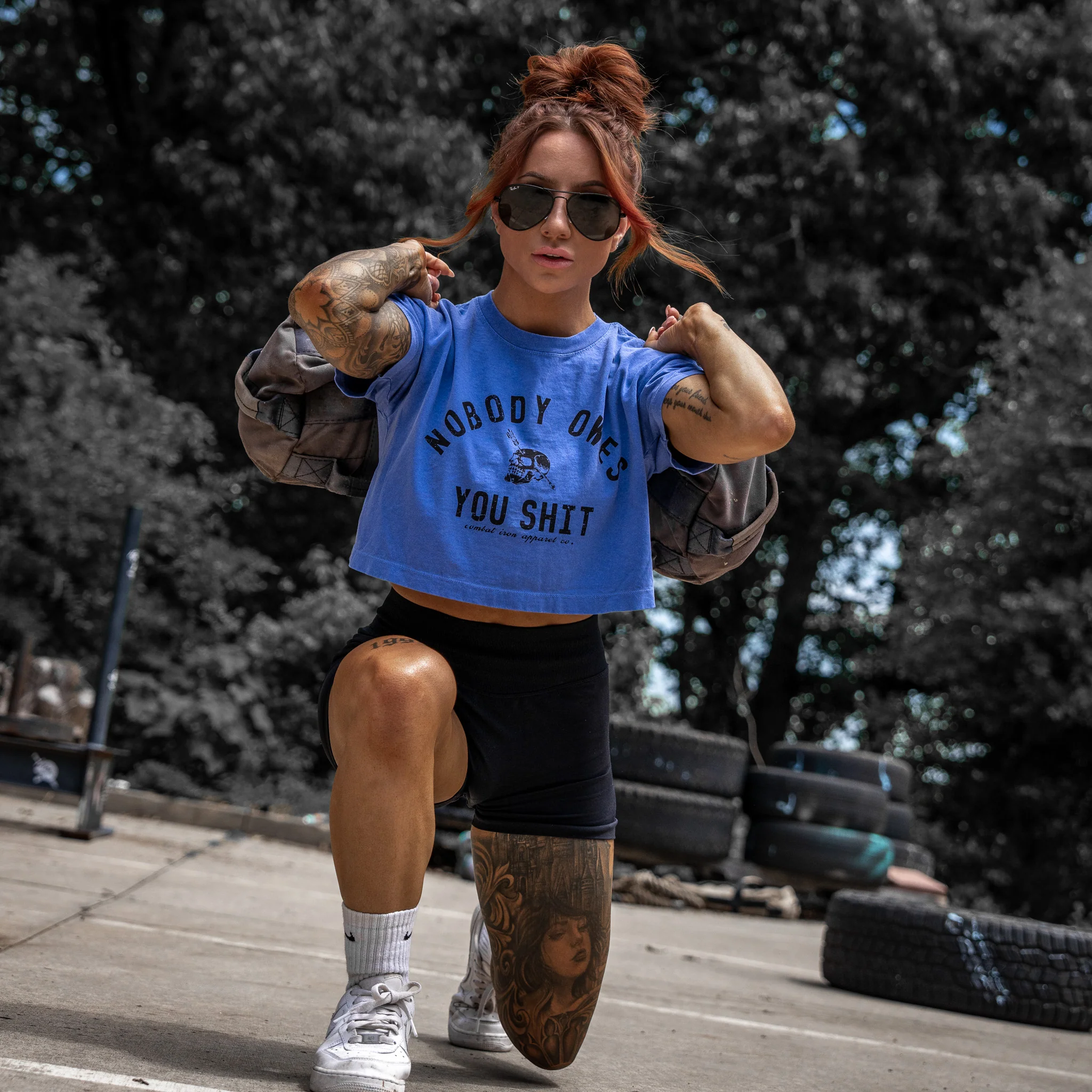 Nobody Owes You Shit Skull Women's Crop T-Shirt - Image 25