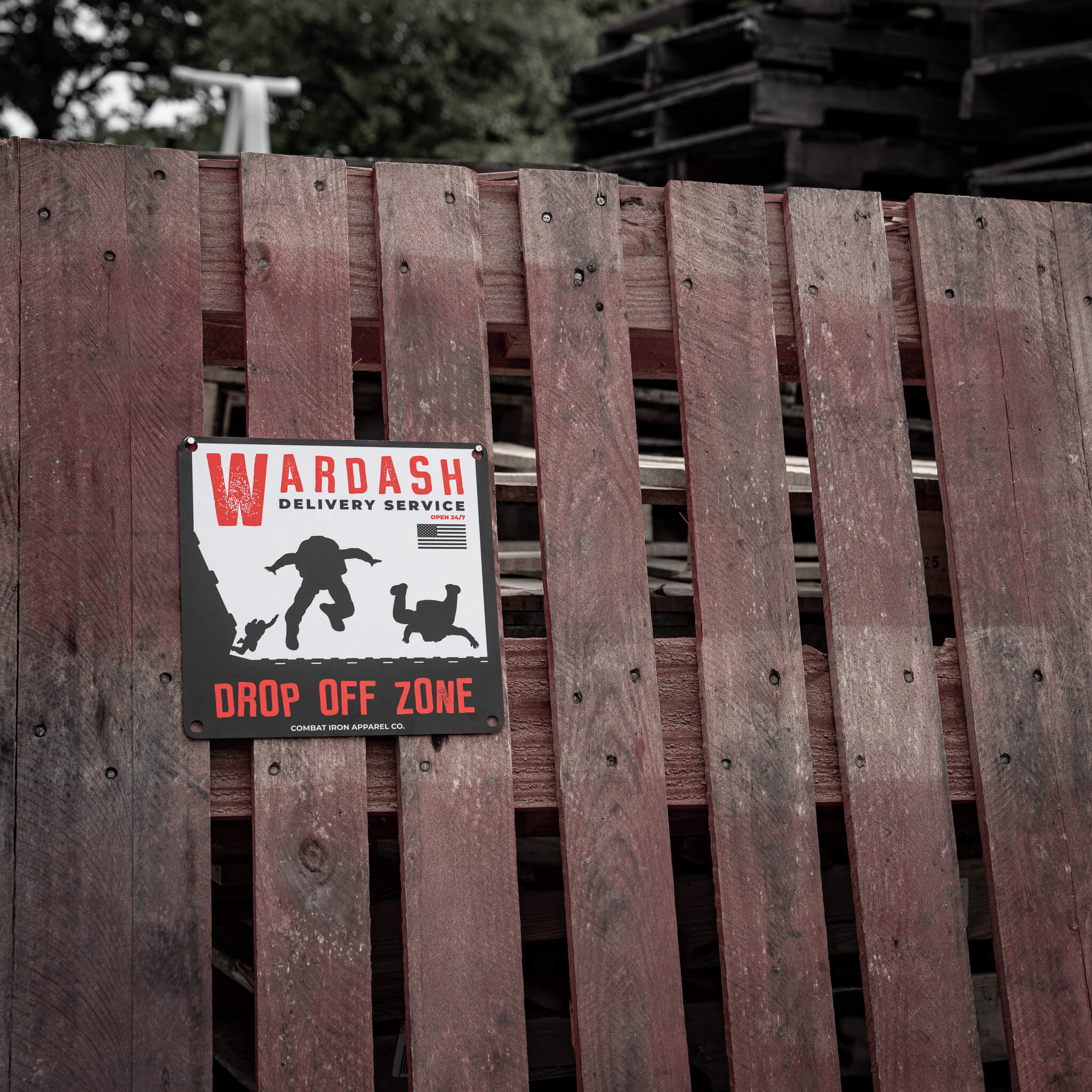 Wardash Delivery Wall Mounting Metal Sign - Image 3