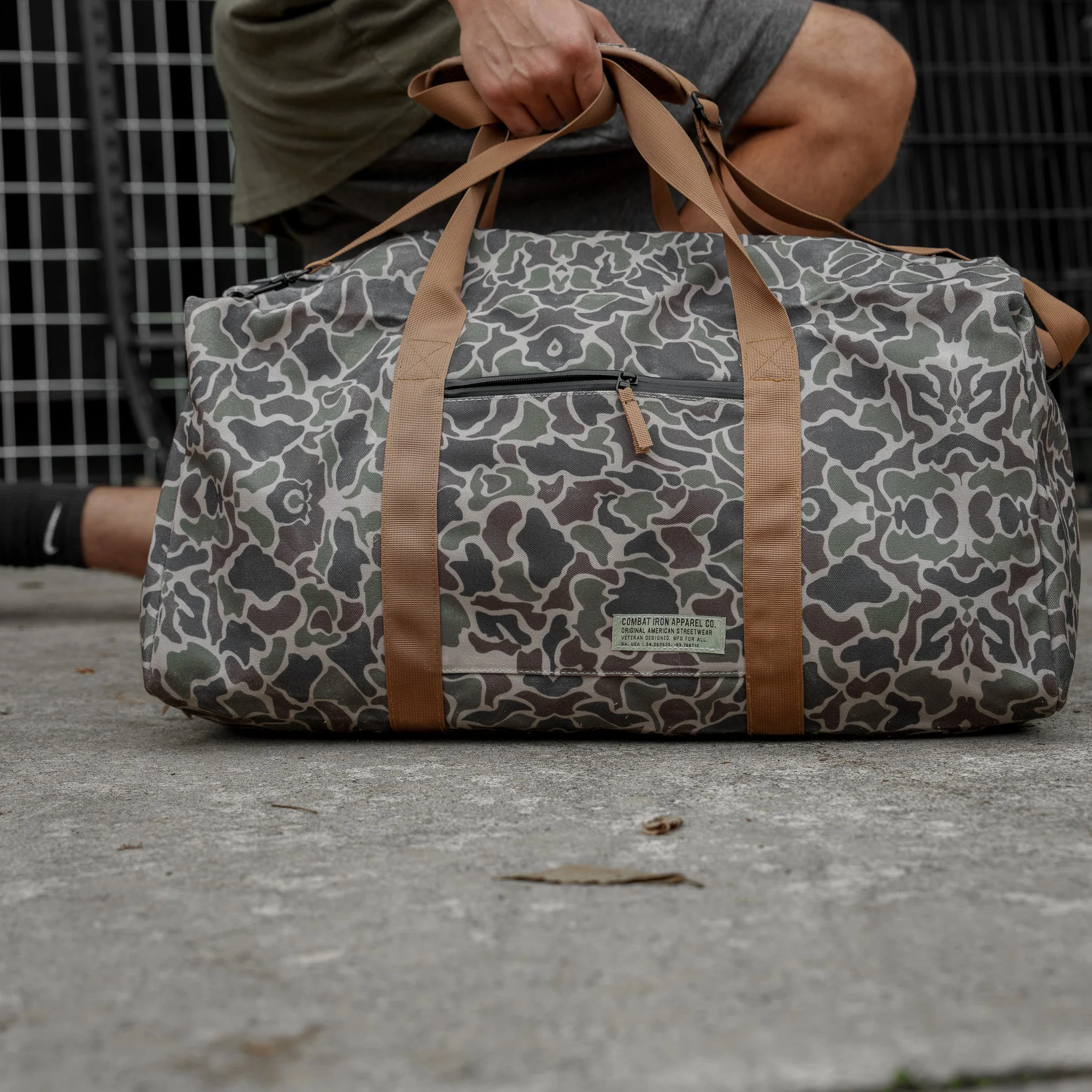 Waterproof XL 57.5L Waxed Duffle Bag - Image 37