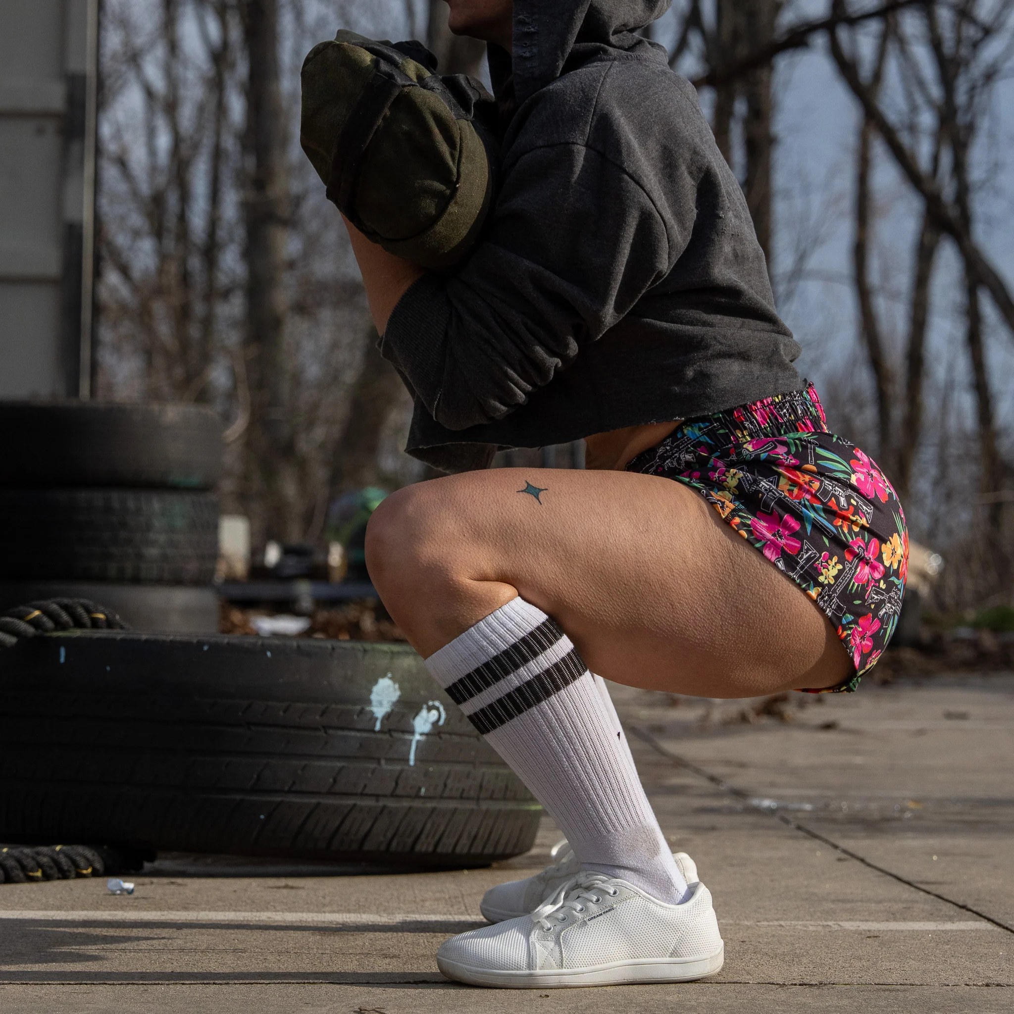 Women’s Studio Flex Training & Recovery Shorts | 4" - Image 3